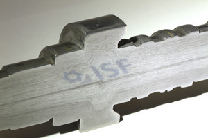 Getriebewelle geschmiedet, längsschnitt, geätzt, ISF-Logo gespiegelt